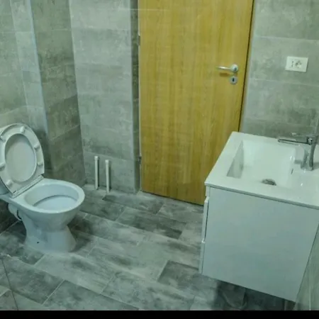 Corinth Apartament * Navodari