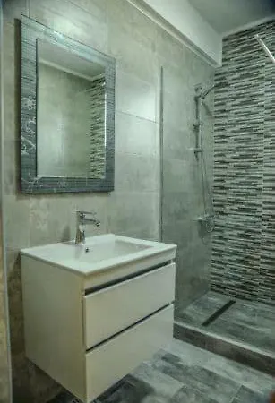 Apartment Corinth Apartament *